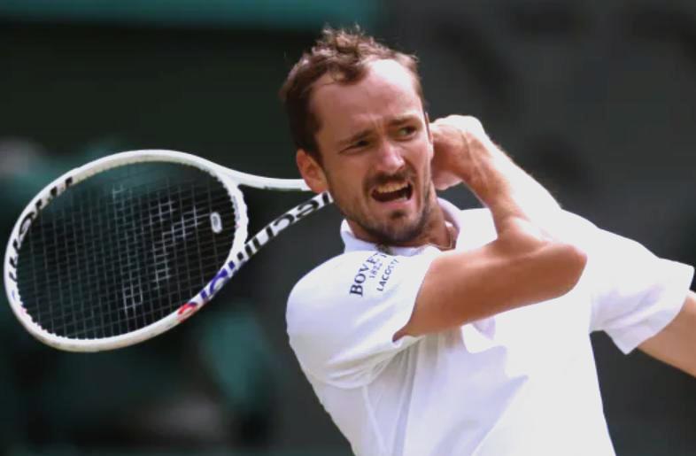 关于英国网球队绝杀欧洲网球队,梅德韦杰夫关键制胜的信息 关于英国网球队绝杀欧洲网球队,梅德韦杰夫关键制胜的信息