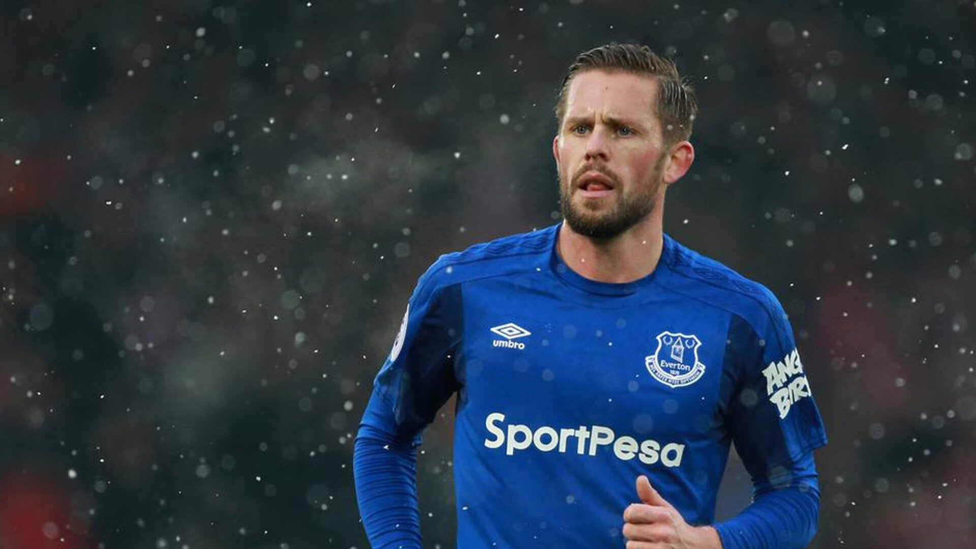 终场哨响前的逆袭，奥纳纳一锤定音，拜仁惊险击败中国元素